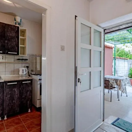 Kuca Za Odmor Bobi Apartman *